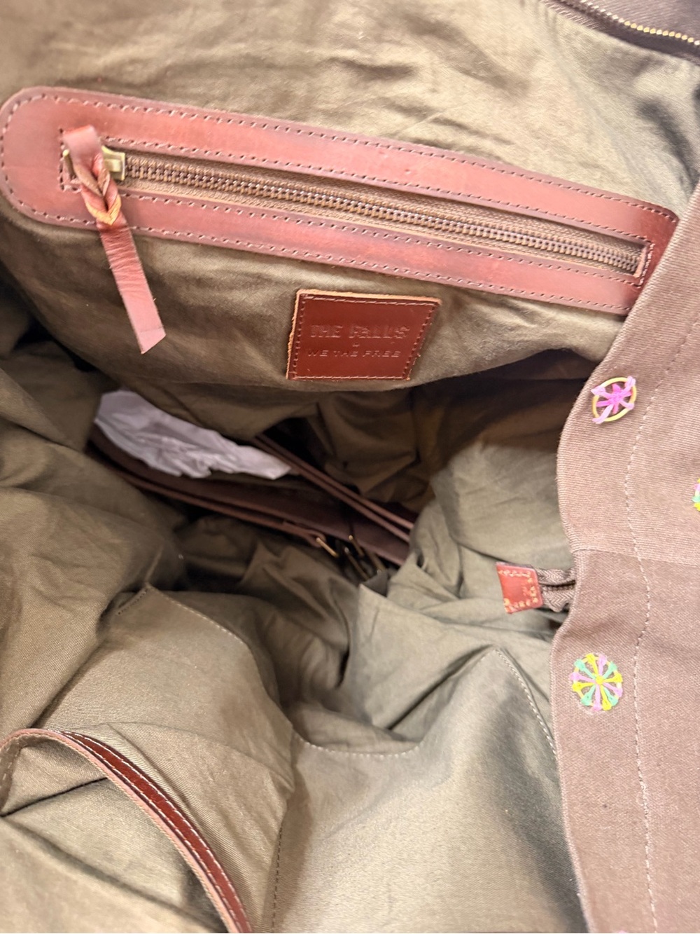 We The Free x The Falls Long Weekend Bag - Picture 8 of 9